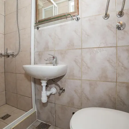 Mirula Gæstehus Split