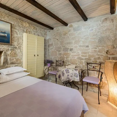 Mirula 3* ספליט