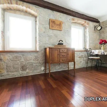 בית הארחה Mirula ספליט